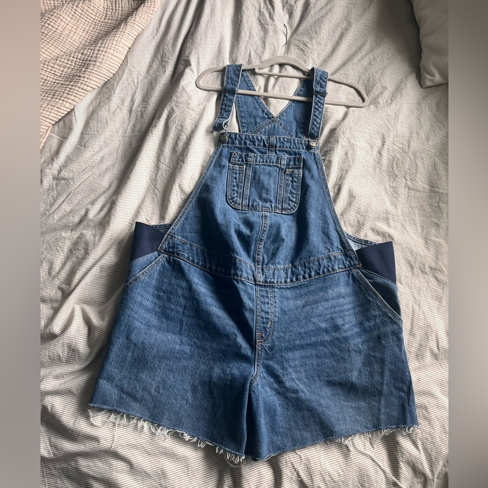 Old navy maternity XL overalls